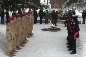  У памятника павших воинов в годы ВОв состоялся митинг